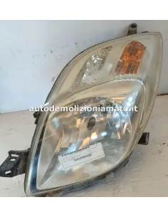Proiettore/faro sx Toyota Yaris 07 con regolazione originale 1.0 12V FRP