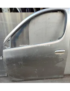 Porta anteriore sx Toyota Yaris Verso NUDA 1.4 TDI D-4D MNV 5P/D/1364CC (presenza graffi)